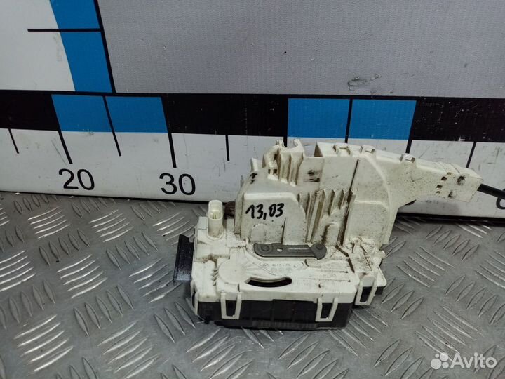 Б/У Замок двери передней правой#001