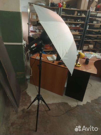 Вспышка студийная axio 2 rx-100. Canon