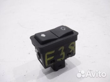 Кнопка стеклоподъемника