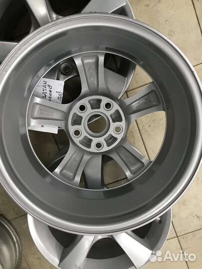 R16. J6,5 Et52. 5-114, 3 67,1mm Mazda kia 3шт