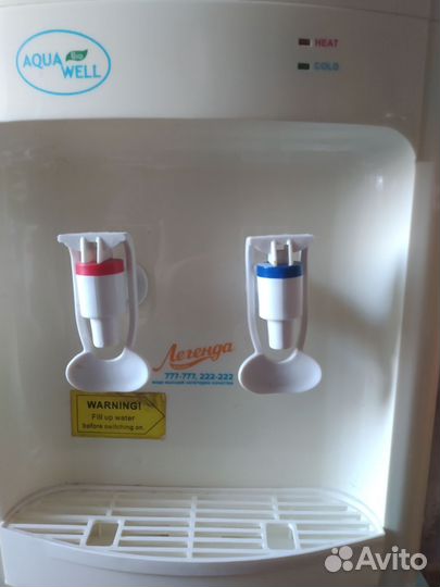 Продам кулер для воды настольный
