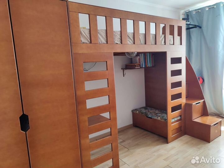 Детская двухъярусная кровать чердак со шкафом