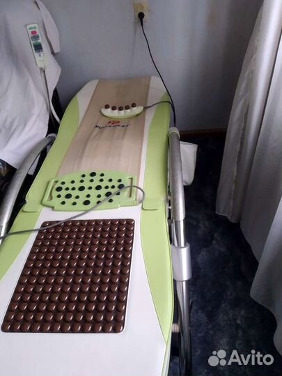 Массажная кровать Nuga Best NM-5000 + массажёр