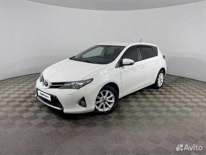 Toyota Auris 1.6 CVT, 2013, 156 309 км