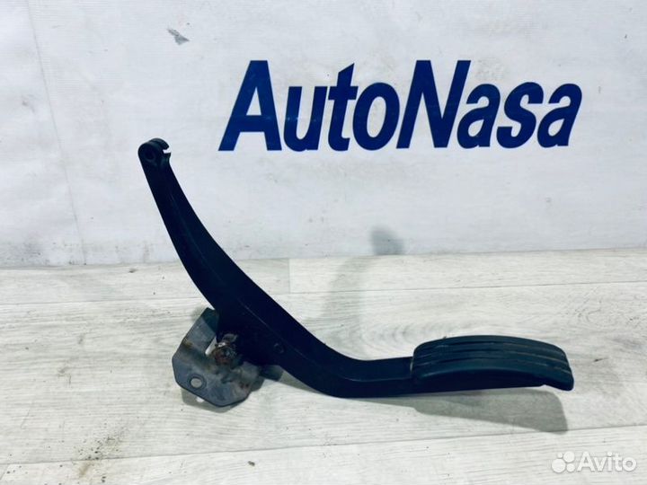 Педаль газа LADA Largus универсал K4M 2014