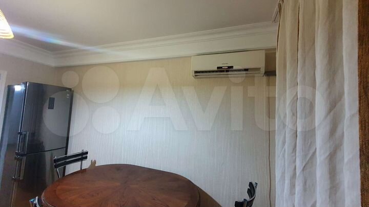 2-к. квартира, 72 м², 3/10 эт.