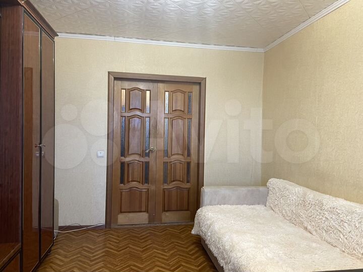 2-к. квартира, 53 м², 9/9 эт.