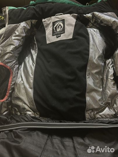 Куртка демисезонная женская горнолыжная 48 размер