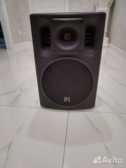 Акустическая колонка