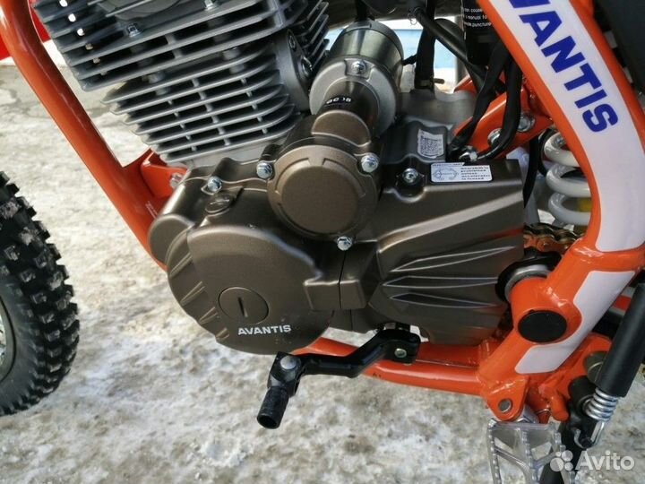 Мотоцикл Avantis A5 LUX (PR250/172FMM-5)