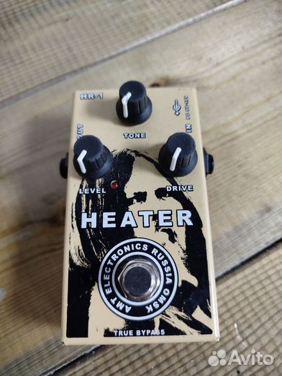 Гитарная педаль AMT Heater
