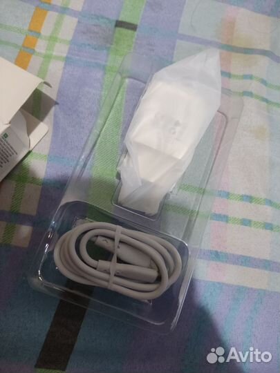 Зарядное устройство на iPhone