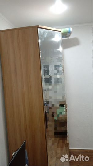 Угловой шкаф