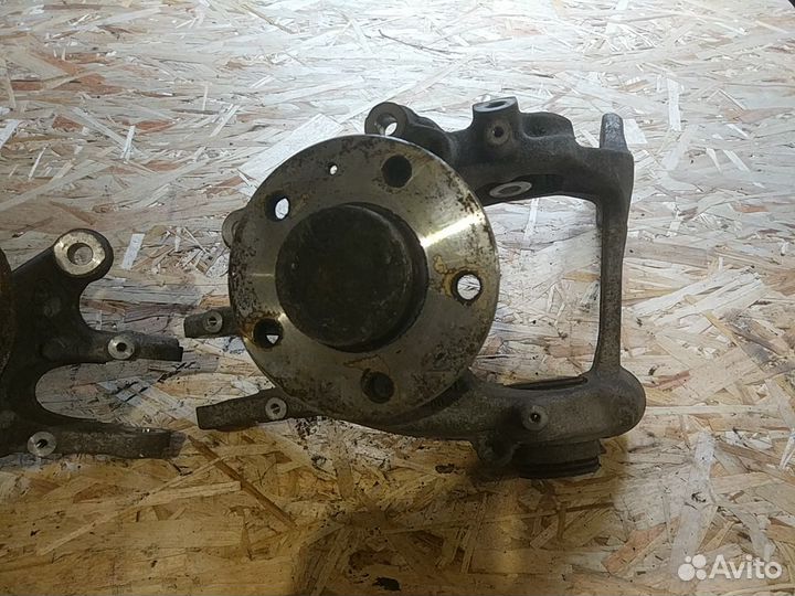 Кулак задний Audi A4 A5 Q5 A6 A7 Ауди А4 А5 А6 А7