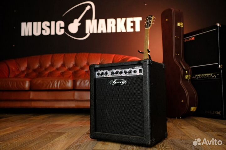 Комбоусилитель гитарный + аксессуары