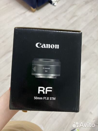 Объектив Canon RF 50mm 1.8 STM