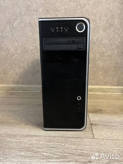 Компьютерный корпус intel 2,6Ггц/2гб/500gb/fsp300w