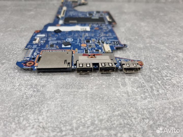 Материнская плата 448.07M07.0031 + i3-7100U