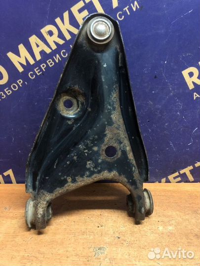 Рычаг передний нижний передний правый Renault