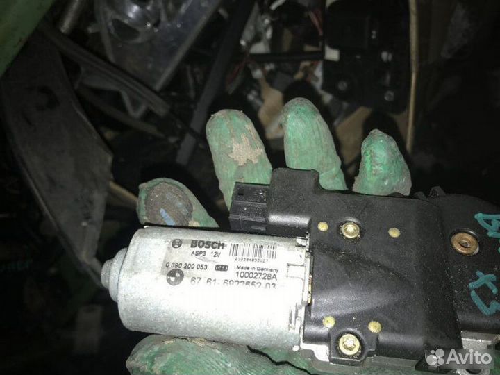 Моторчик люка Bmw X3 E83