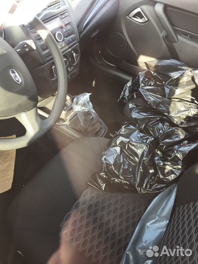 LADA Granta 1.6 МТ, 2023, 4 км