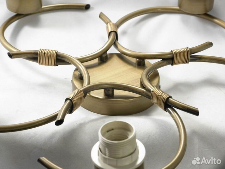 Люстра потолочная