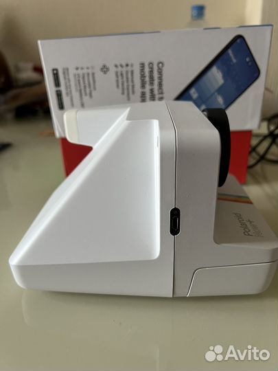 Фотоаппарат polaroid now+