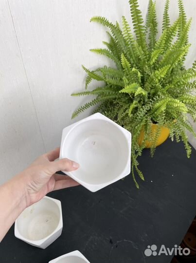 Кашпо для цветов белое керамика