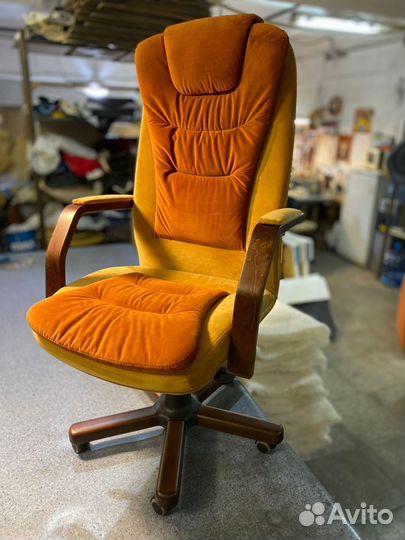 Компьютерное кресло