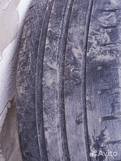 Goodyear EfficientGrip 195/60 R16 89H