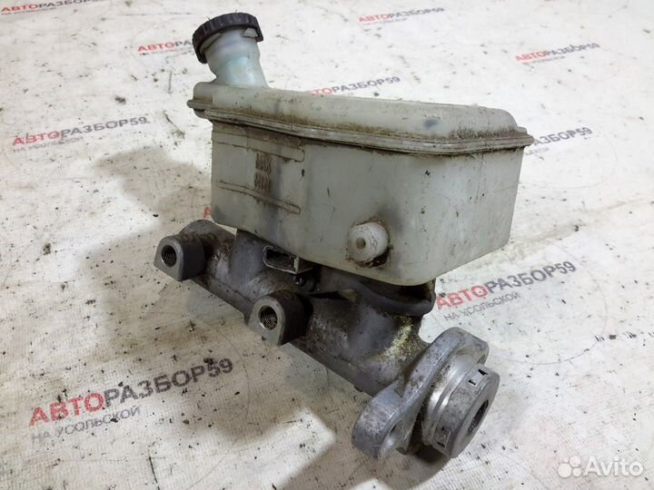 Главный тормозной цилиндр Nissan March K12