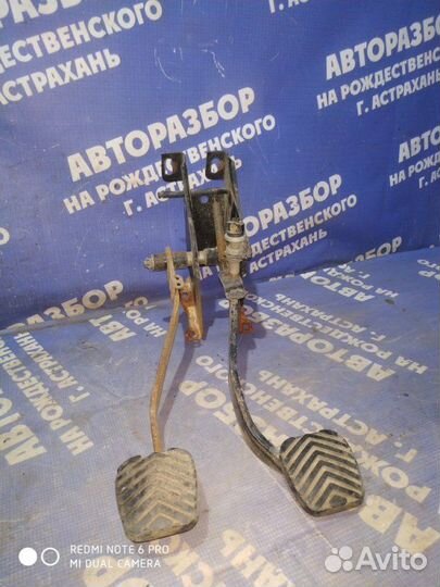 Блок педалей Газ Волга 3110 седан 406 2008