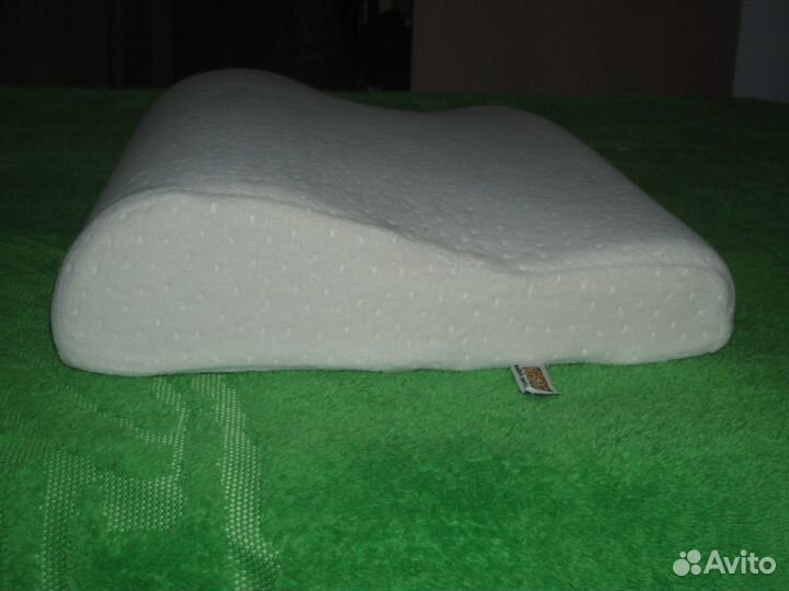 Ортопедическая подушка детская с эффектом памяти