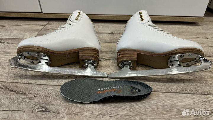 Коньки фигурные