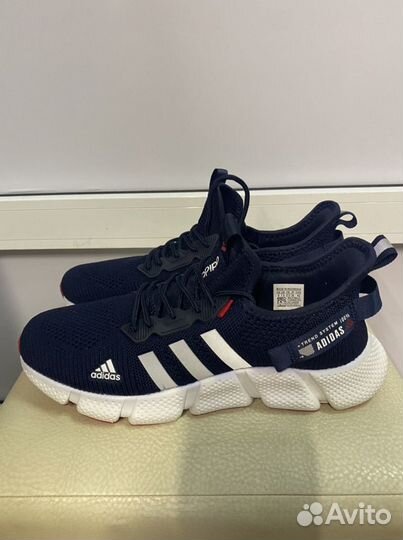 Кроссовки Adidas 45,46р