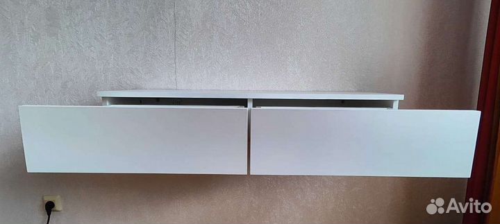 Тумба настенная