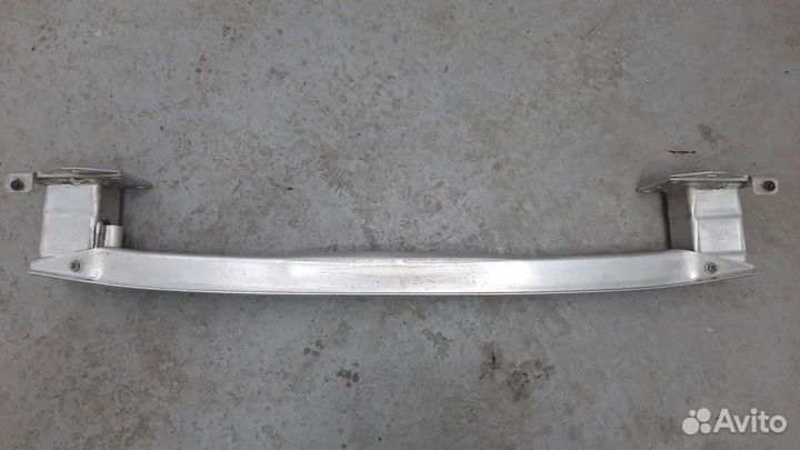 Усилитель переднего бампера Peugeot 308