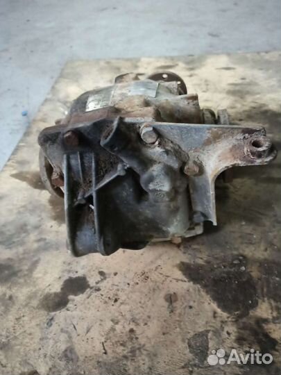 Редуктор задний BMW E46