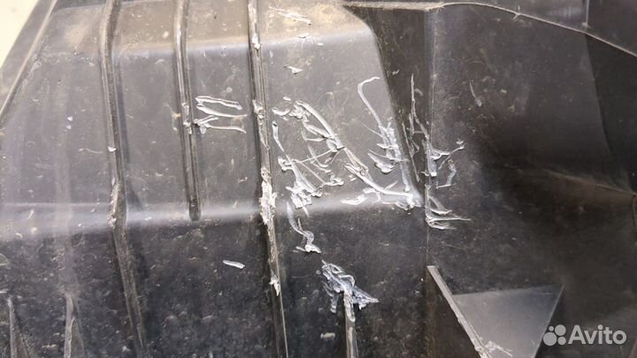 Корпус воздушного фильтра Opel Vivaro