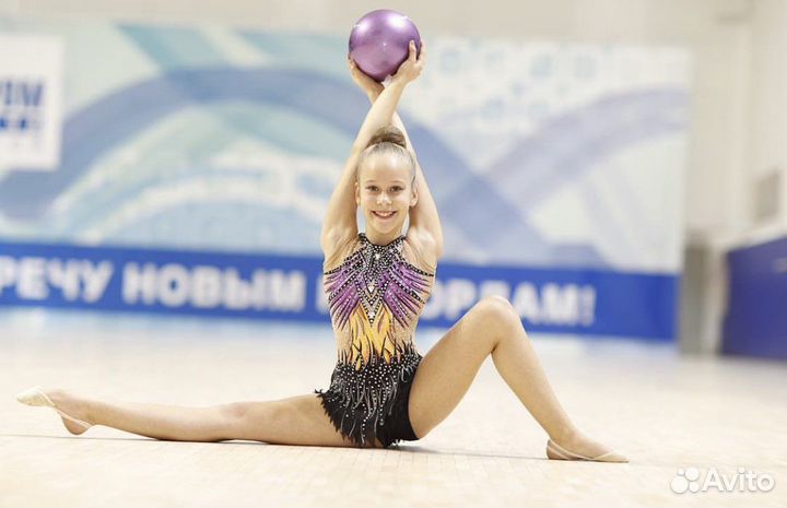 Купальник для художественной гимнастики 152