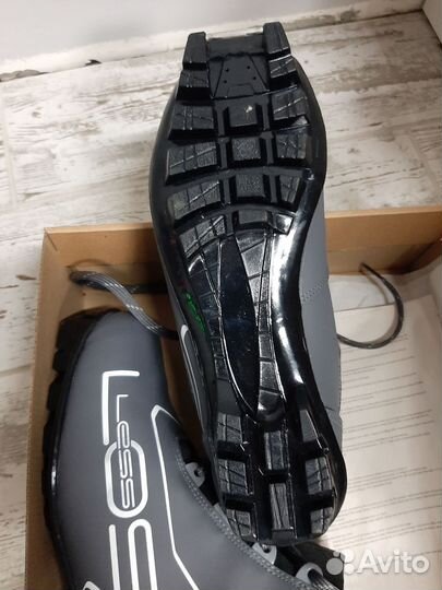 Лыжные ботинки 44 размер