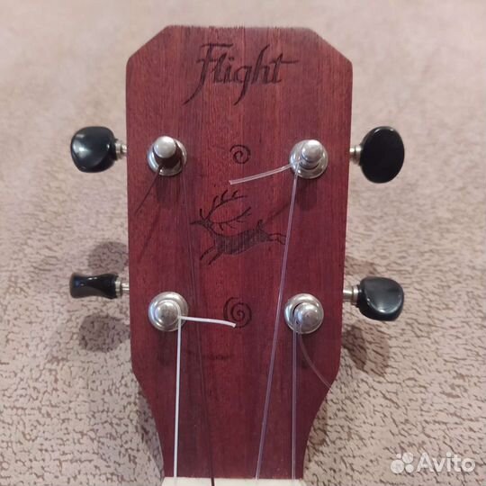 Укулеле тенор flight