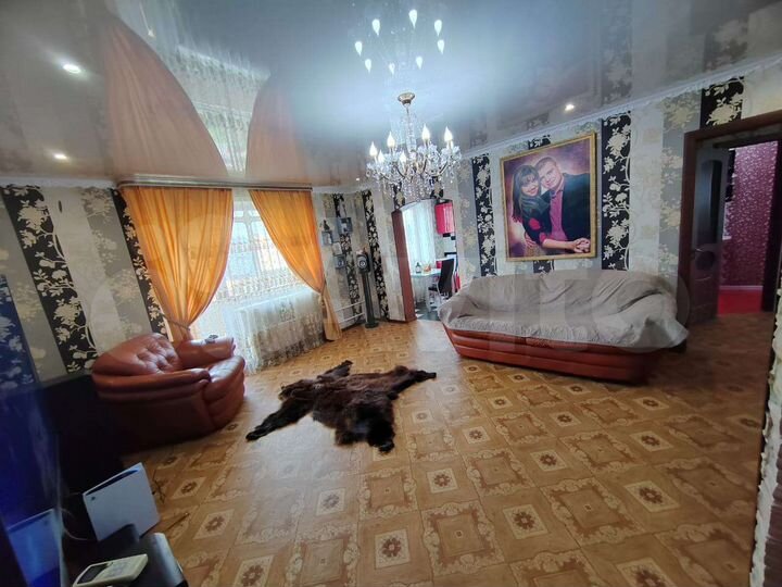 4-к. квартира, 77 м², 8/9 эт.