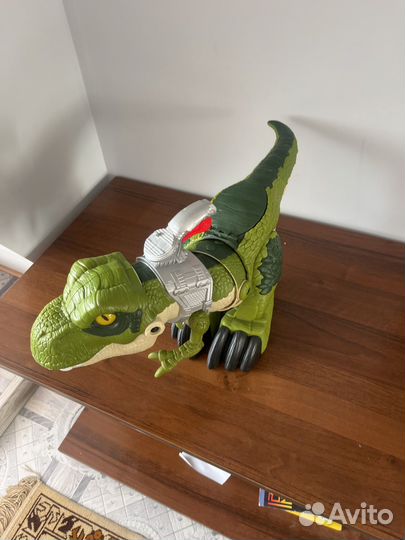 Динозавры игрушки