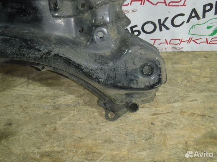 Балка подмоторная Toyota Corolla E150 (2006-2013)