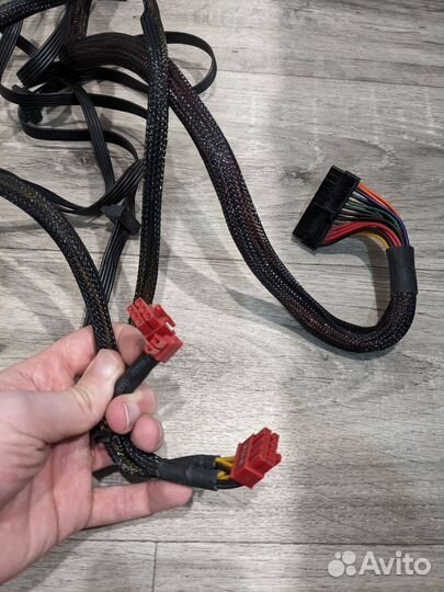 Блок питания Thermaltake 650w 80 plus bronze