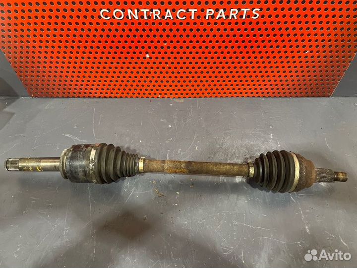 Полуось задняя (приводной вал, шрус) Land Rover