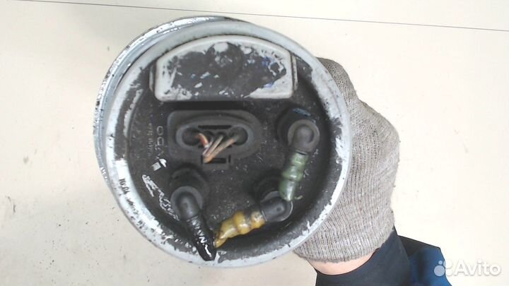 Насос топливный электрический Toyota Yaris, 1999