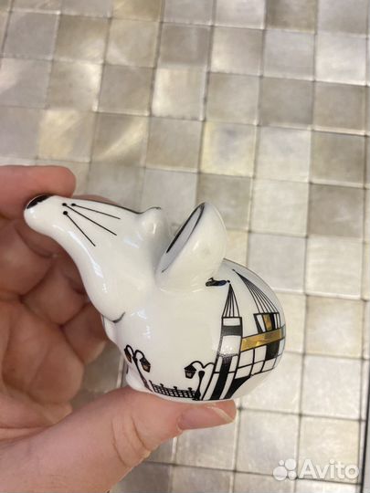 Керамическая фигурка мышь