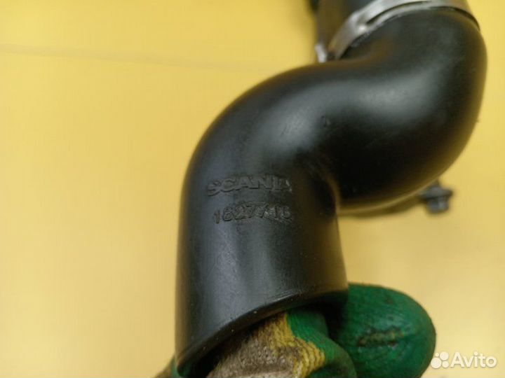 Трубопровод системы вентиляции картера Scania P